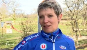 Championne du monde de cyclo-cross des plus de 50 ans