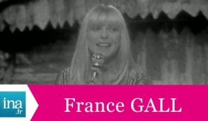 France Gall "Sacré Charlemagne" (live officiel) - Archive INA