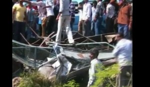Déraillement d'un train dans le nord de l'Inde: au moins 30 morts