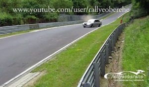 Compilation d'accidents sur la piste de rallye de Nordschleife