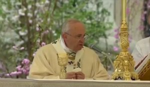 Pâques : appel à la paix du pape François et prière pour "les plus vulnérables"