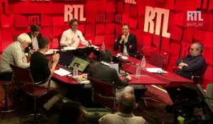 Stéphane Bern reçoit Alain Chamfort dans A La Bonne Heure Part 2 du 16 04 15