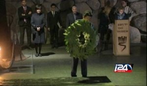 Japanese PM Shinzo Abe in Yad Vashem