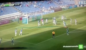 le but extraordinaire d'Óscar González pour le Real Valladolid