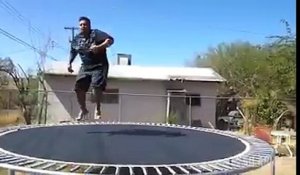 FAIL sur un trampoline ! LOL