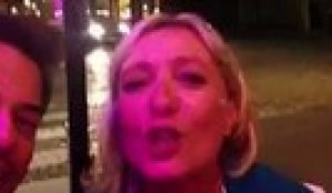 Marine Le Pen chante une sérénade à Nicolas Sarkozy