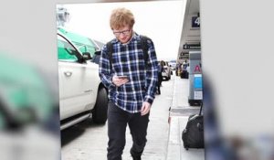 Ed Sheeran, ensommeillé, atterrit à Los Angeles
