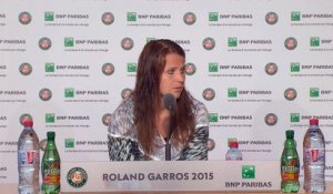Roland-Garros - Safarova : “Serena trop forte”