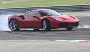 Essai Ferrari 488 GTB par Sport Auto