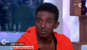 L'interview d'Adam Ali Ahmed, migrant "évacué" de la rue Pajol - C à vous - 09/06/2015