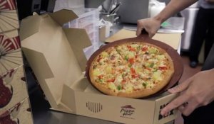 Pizza Hut change votre boîte à pizza en vidéoprojecteur !
