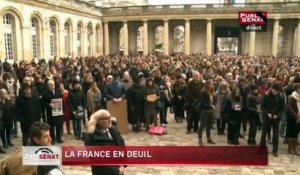 Minute de silence : hommage aux victimes de l'attentat contre Charlie Hebdo