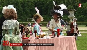 Un bal costumé au Château de Versailles