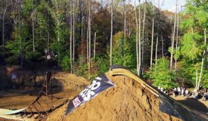 BMX: Le quadruple backflip de Jed Mildon