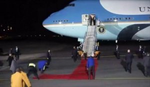 En visite au Kenya, Obama retrouve la famille de son père