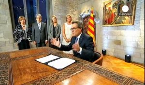 Catalogne : Artur Mas convoque des élections dans l'espoir d'obtenir l'indépendance