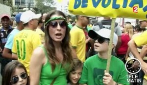 Brésil : manifestations massives contre de Dilma Rousseff