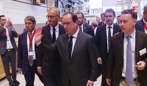 Hollande : des baisses d'impôts "quoi qu'il arrive en 2016"