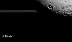 La NASA dévoile de nouvelles images de Dione, une lune de Saturne Dione