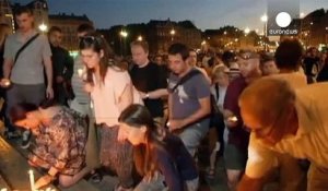 Recueillement à Budapest en hommage aux migrants