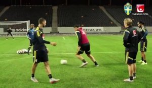 VIDEO - Zlatan est bouillant la preuve avec une frappe en lucarne