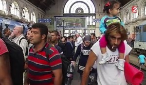 Migrants : l'entrée principale de la gare internationale de Budapest rouverte