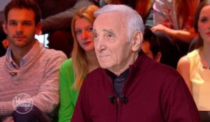 avec Charles Aznavour - Le Petit Journal du 22/09 - CANAL+