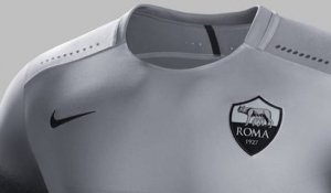 L'AS Roma dévoile son nouveau maillot third !
