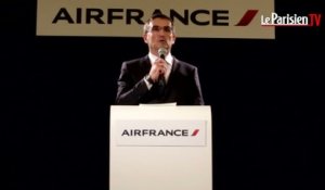 Conférence de presse du DRH chahuté d'Air France