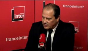 Cambadelis : "Si Emmanuel Macron trouve que la politique que conduit le gouvernement est mauvaise, il doit partir"