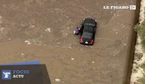 Des centaines de véhicules bloqués après des inondations au nord de Los Angeles