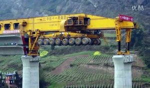 Chine: une machine hors du commun qui assemble les ponts