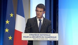 Manuel Valls présente la stratégie nationale pour la sécurité du numérique