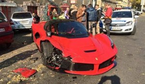 Il achète une Ferrari à 1,4 million et la crashe quelques minutes plus tard