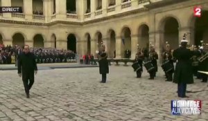 Hommage national : la Marseillaise jouée à l’arrivée de François Hollande