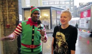 Défi "Christmas Song Challenge" : Chanter des chants de Noël dans la rue...