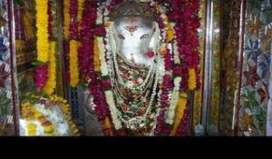 Ganeshji - Aarti Gajvadan Vinayak ki