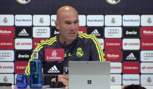 Real Madrid - Zidane : "C'est en équipe que nous gagnerons"