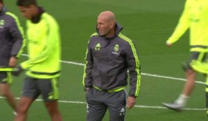 Foot - ESP - RM : La première de Zidane
