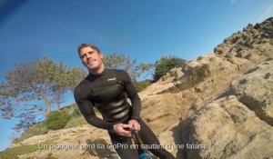 Un plongeur perd sa GoPro en sautant d'une falaise