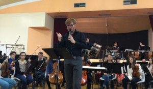 L'orchestre symphonique présenté aux enfants