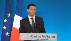 Déverouillage des 35 heures, majoration des heures sup' : le plan de Valls pour réformer le droit du travail