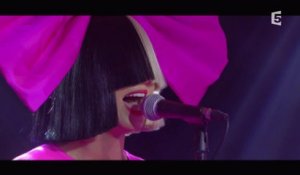 Sia en Live, avec "Bird set free" - C à Vous - 28/01/2016