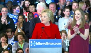 Iowa: Clinton au coude-à-coude avec Sanders