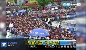 Chines : près de 100 000 voyageurs bloqués en gare de Canton