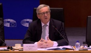 Cameron à Bruxelles, Juncker exclut tout "Brexit"