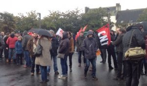 Près de 600 manifestants contre la loi travail défilent