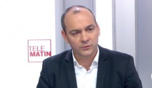 Loi travail : ce qu'attendent élus et syndicats des annonces de Valls