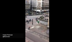 Attentat de Bruxelles : Hommage place de la Bourse