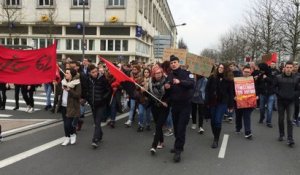 Boulogne : « Hollande, Macron, pas de la chair à patron »